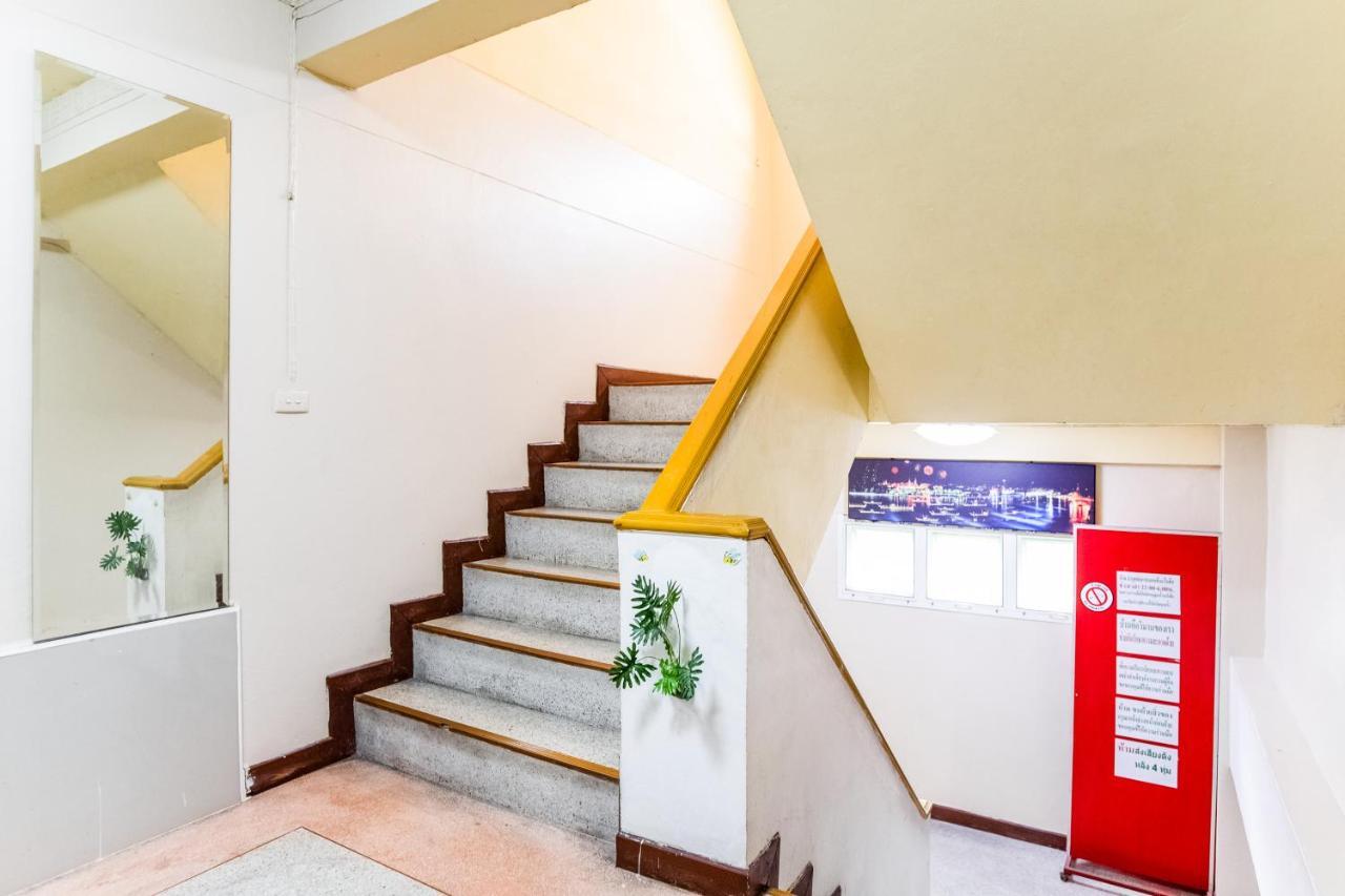 Gedkanok Apartment Bangkok Exterior foto